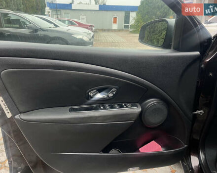 Коричневий Рено Меган, об'ємом двигуна 1.46 л та пробігом 380 тис. км за 6700 $, фото 10 на Automoto.ua