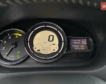 Коричневий Рено Меган, об'ємом двигуна 1.46 л та пробігом 314 тис. км за 8300 $, фото 42 на Automoto.ua