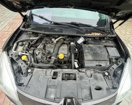 Коричневый Рено Меган, объемом двигателя 1.5 л и пробегом 380 тыс. км за 6700 $, фото 23 на Automoto.ua