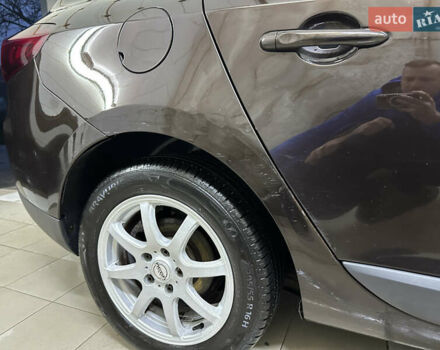 Коричневый Рено Меган, объемом двигателя 1.46 л и пробегом 248 тыс. км за 7250 $, фото 14 на Automoto.ua