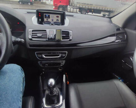 Коричневый Рено Меган, объемом двигателя 1.5 л и пробегом 287 тыс. км за 9100 $, фото 9 на Automoto.ua