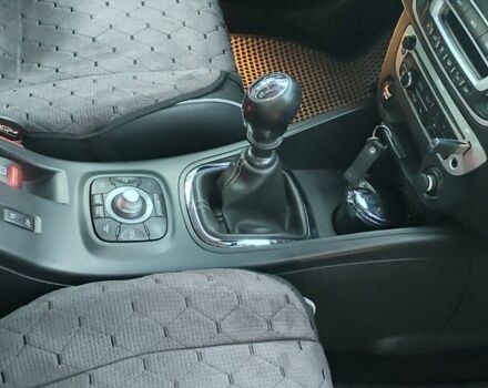 Коричневый Рено Меган, объемом двигателя 1.6 л и пробегом 223 тыс. км за 9600 $, фото 15 на Automoto.ua