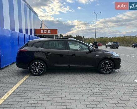 Коричневий Рено Меган, об'ємом двигуна 1.46 л та пробігом 260 тис. км за 8750 $, фото 4 на Automoto.ua