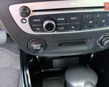 Коричневый Рено Меган, объемом двигателя 1.6 л и пробегом 229 тыс. км за 8700 $, фото 54 на Automoto.ua