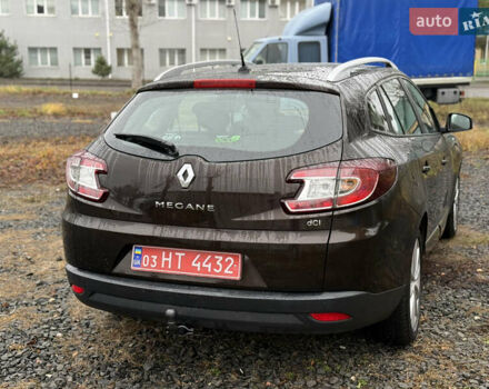 Коричневый Рено Меган, объемом двигателя 1.5 л и пробегом 233 тыс. км за 7800 $, фото 6 на Automoto.ua