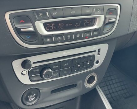 Коричневый Рено Меган, объемом двигателя 1.5 л и пробегом 311 тыс. км за 8200 $, фото 6 на Automoto.ua