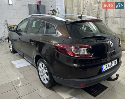 Коричневый Рено Меган, объемом двигателя 1.46 л и пробегом 248 тыс. км за 7250 $, фото 4 на Automoto.ua