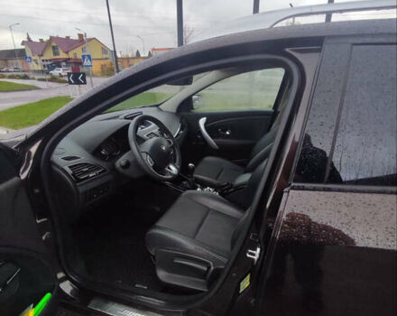 Коричневый Рено Меган, объемом двигателя 1.5 л и пробегом 287 тыс. км за 9100 $, фото 6 на Automoto.ua