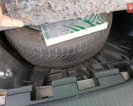 Коричневый Рено Меган, объемом двигателя 1.6 л и пробегом 229 тыс. км за 8700 $, фото 80 на Automoto.ua