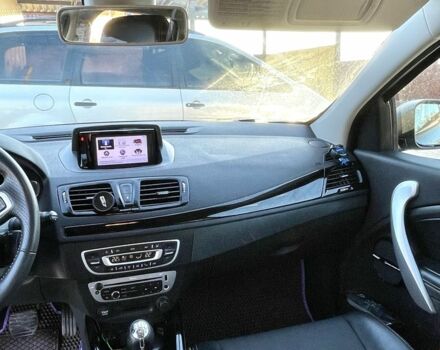 Коричневый Рено Меган, объемом двигателя 1.5 л и пробегом 244 тыс. км за 8600 $, фото 22 на Automoto.ua