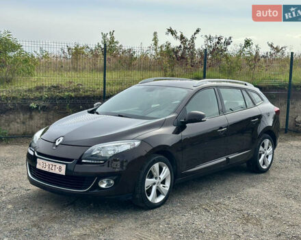 Коричневий Рено Меган, об'ємом двигуна 1.5 л та пробігом 238 тис. км за 8250 $, фото 1 на Automoto.ua