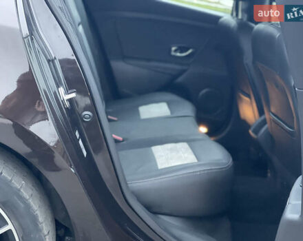 Коричневий Рено Меган, об'ємом двигуна 1.5 л та пробігом 197 тис. км за 8950 $, фото 43 на Automoto.ua