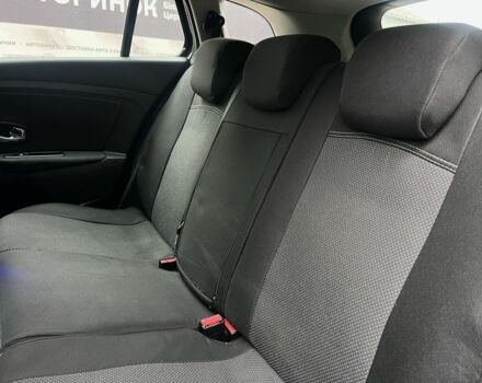 Коричневый Рено Меган, объемом двигателя 1.5 л и пробегом 380 тыс. км за 6700 $, фото 20 на Automoto.ua