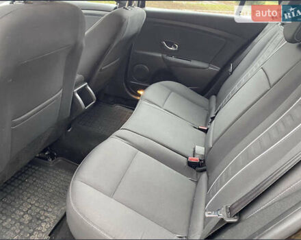 Коричневый Рено Меган, объемом двигателя 1.5 л и пробегом 225 тыс. км за 7200 $, фото 13 на Automoto.ua