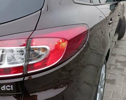 Коричневый Рено Меган, объемом двигателя 1.6 л и пробегом 274 тыс. км за 8700 $, фото 31 на Automoto.ua