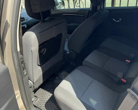 Коричневый Рено Меган, объемом двигателя 1.46 л и пробегом 248 тыс. км за 7650 $, фото 6 на Automoto.ua