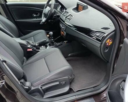 Коричневый Рено Меган, объемом двигателя 1.6 л и пробегом 274 тыс. км за 8700 $, фото 62 на Automoto.ua