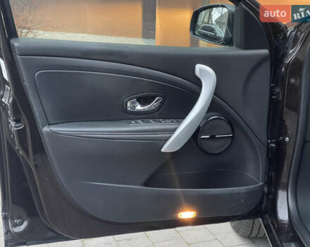 Коричневый Рено Меган, объемом двигателя 1.5 л и пробегом 197 тыс. км за 9200 $, фото 35 на Automoto.ua