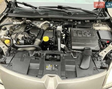 Коричневый Рено Меган, объемом двигателя 1.46 л и пробегом 262 тыс. км за 7850 $, фото 16 на Automoto.ua