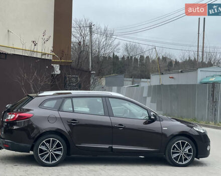 Коричневый Рено Меган, объемом двигателя 1.5 л и пробегом 197 тыс. км за 9200 $, фото 8 на Automoto.ua