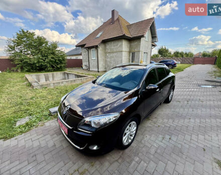 Коричневый Рено Меган, объемом двигателя 1.5 л и пробегом 250 тыс. км за 9500 $, фото 9 на Automoto.ua