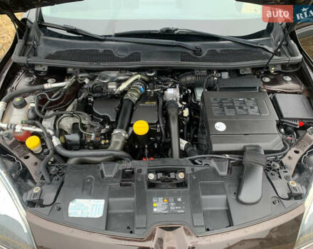 Коричневий Рено Меган, об'ємом двигуна 1.5 л та пробігом 239 тис. км за 8250 $, фото 8 на Automoto.ua