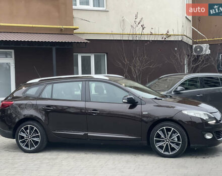 Коричневый Рено Меган, объемом двигателя 1.5 л и пробегом 197 тыс. км за 9200 $, фото 6 на Automoto.ua