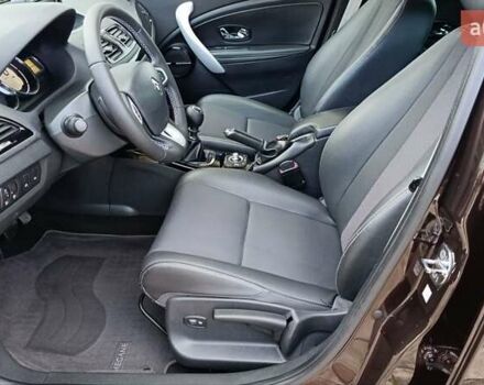 Коричневый Рено Меган, объемом двигателя 1.6 л и пробегом 229 тыс. км за 8700 $, фото 40 на Automoto.ua