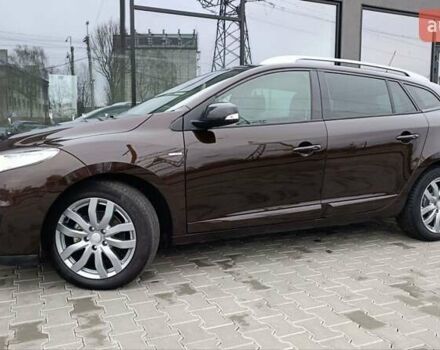 Коричневый Рено Меган, объемом двигателя 1.6 л и пробегом 274 тыс. км за 8700 $, фото 2 на Automoto.ua