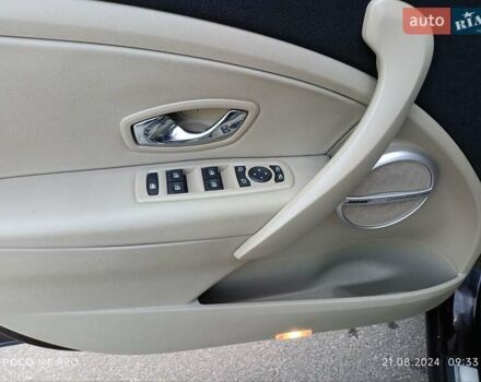 Коричневый Рено Меган, объемом двигателя 2 л и пробегом 288 тыс. км за 8999 $, фото 26 на Automoto.ua