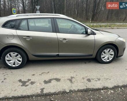 Коричневый Рено Меган, объемом двигателя 1.46 л и пробегом 262 тыс. км за 7850 $, фото 6 на Automoto.ua