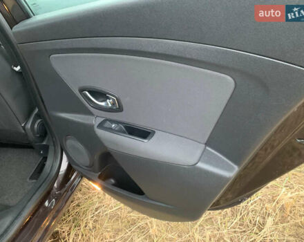 Коричневий Рено Меган, об'ємом двигуна 1.5 л та пробігом 239 тис. км за 8250 $, фото 13 на Automoto.ua