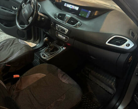 Коричневий Рено Меган, об'ємом двигуна 1.46 л та пробігом 248 тис. км за 7350 $, фото 15 на Automoto.ua