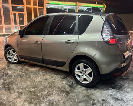 Коричневий Рено Меган, об'ємом двигуна 1.46 л та пробігом 248 тис. км за 7350 $, фото 11 на Automoto.ua