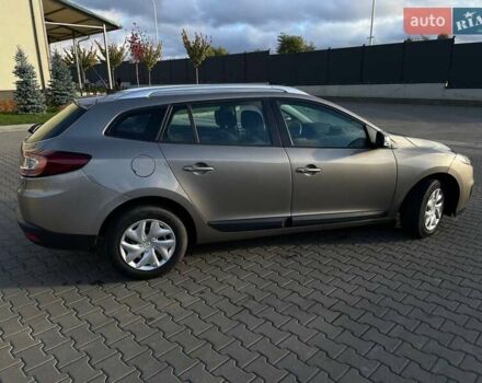 Рено Меган 2012 в Луцке на Automoto.ua Коричневый Рено Меган, объемом двигателя 1.46 л и пробегом 260 тыс. км за 7200 $, фото 15 на Automoto.ua