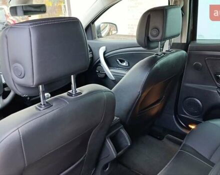 Коричневый Рено Меган, объемом двигателя 1.6 л и пробегом 229 тыс. км за 8700 $, фото 66 на Automoto.ua