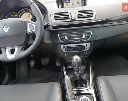 Коричневый Рено Меган, объемом двигателя 1.6 л и пробегом 229 тыс. км за 8700 $, фото 70 на Automoto.ua