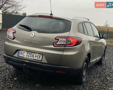 Коричневий Рено Меган, об'ємом двигуна 1.46 л та пробігом 314 тис. км за 8300 $, фото 33 на Automoto.ua