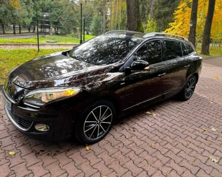 Коричневый Рено Меган, объемом двигателя 1.5 л и пробегом 247 тыс. км за 7700 $, фото 1 на Automoto.ua