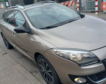 Коричневый Рено Меган, объемом двигателя 1.46 л и пробегом 255 тыс. км за 7800 $, фото 2 на Automoto.ua