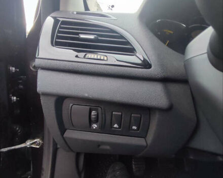 Коричневый Рено Меган, объемом двигателя 1.5 л и пробегом 287 тыс. км за 9100 $, фото 11 на Automoto.ua