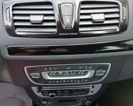 Коричневый Рено Меган, объемом двигателя 1.6 л и пробегом 229 тыс. км за 8700 $, фото 48 на Automoto.ua