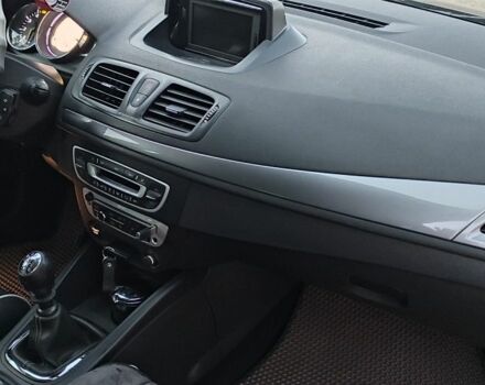 Коричневый Рено Меган, объемом двигателя 1.6 л и пробегом 223 тыс. км за 9600 $, фото 13 на Automoto.ua