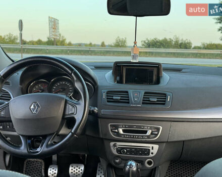 Коричневый Рено Меган, объемом двигателя 1.46 л и пробегом 260 тыс. км за 9300 $, фото 7 на Automoto.ua