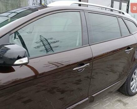 Коричневый Рено Меган, объемом двигателя 1.6 л и пробегом 274 тыс. км за 8700 $, фото 18 на Automoto.ua