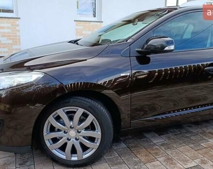 Коричневый Рено Меган, объемом двигателя 1.6 л и пробегом 229 тыс. км за 8700 $, фото 4 на Automoto.ua