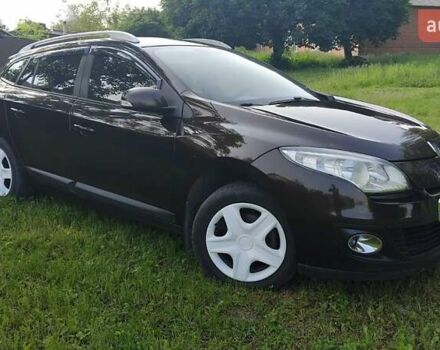 Коричневый Рено Меган, объемом двигателя 1.46 л и пробегом 355 тыс. км за 7600 $, фото 19 на Automoto.ua