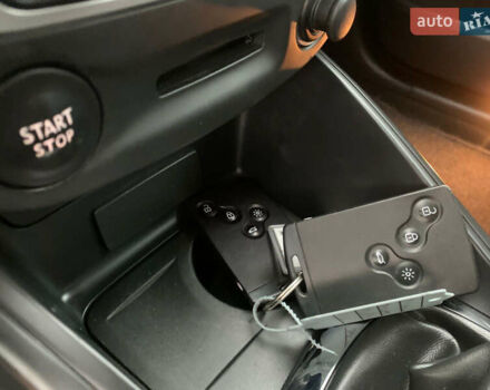 Коричневий Рено Меган, об'ємом двигуна 1.5 л та пробігом 239 тис. км за 8250 $, фото 22 на Automoto.ua