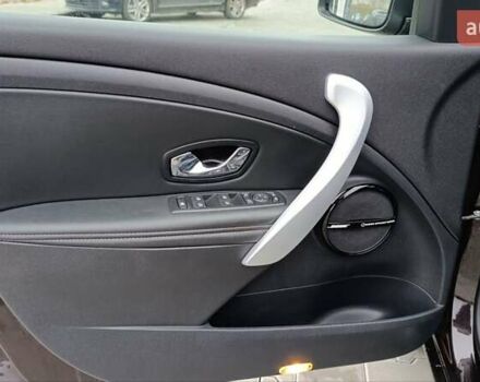 Коричневый Рено Меган, объемом двигателя 1.6 л и пробегом 274 тыс. км за 8700 $, фото 57 на Automoto.ua