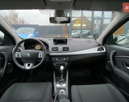 Коричневий Рено Меган, об'ємом двигуна 1.46 л та пробігом 314 тис. км за 8300 $, фото 43 на Automoto.ua